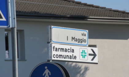 Grazie ai Lions cartelli pubblicitari per la farmacia comunale