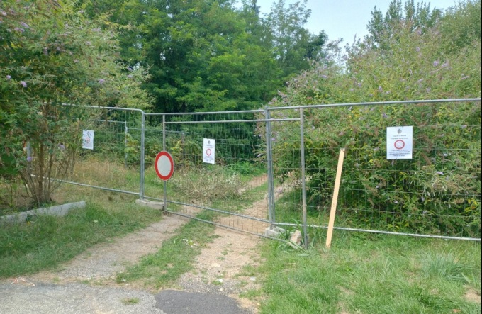 Neanche le ruspe fermano il traffico di droga nella zona di via Padania