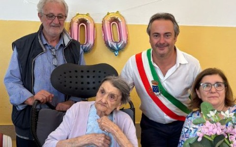 Grande festa per i cent’anni di Giuseppina