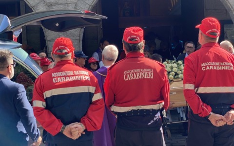 L’ultimo saluto a Valentino Ripamonti