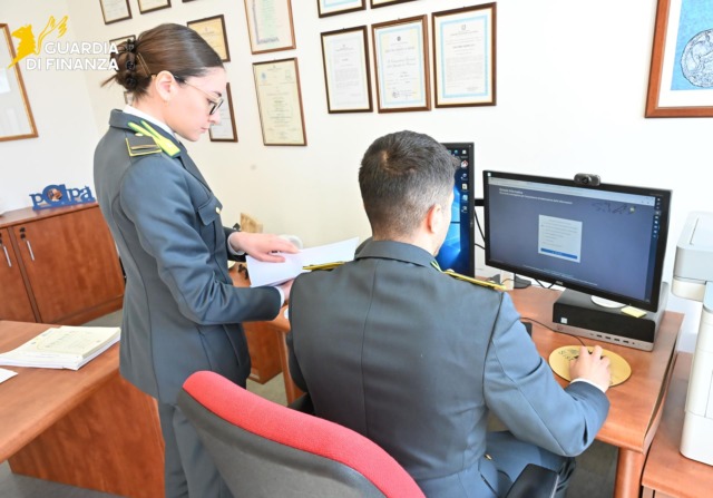 finanza saronno