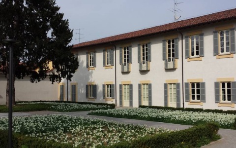 A Villa Borletti s’inaugura la mostra «L’artista giovane  Fermo immagine: Milano 1985-86»