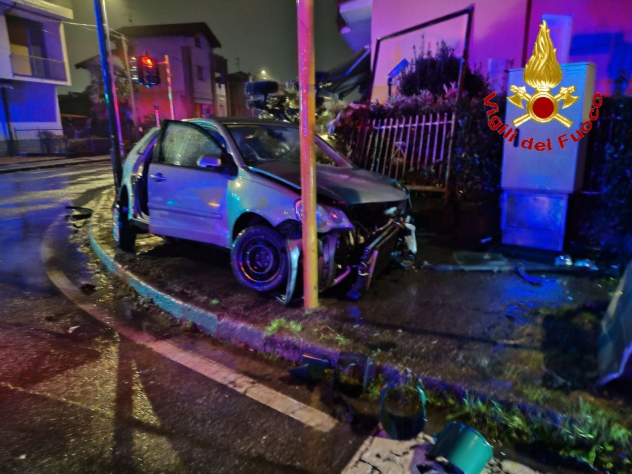 Grave incidente nella notte: coinvolti anche minorenni