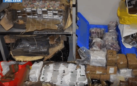 Maxi sequestro di droga del valore totale di 4 milioni di euro