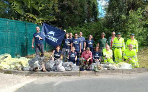 Coriandoli di plastica banditi dalla città di Varese