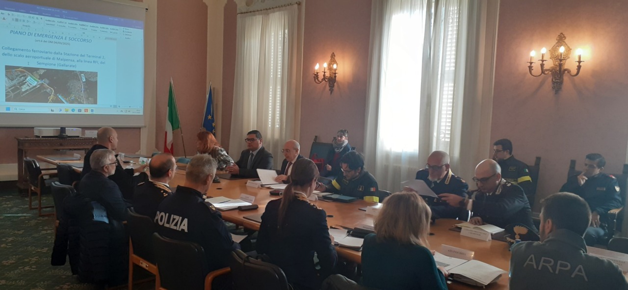 Malpensa, maxi esercitazione (con deragliamento e incendio) prima dell’apertura per il nuovo collegamento ferroviario