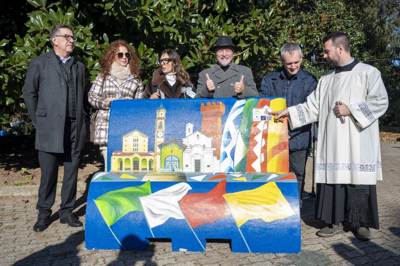 Ecco la panchina del Palio delle Contrade