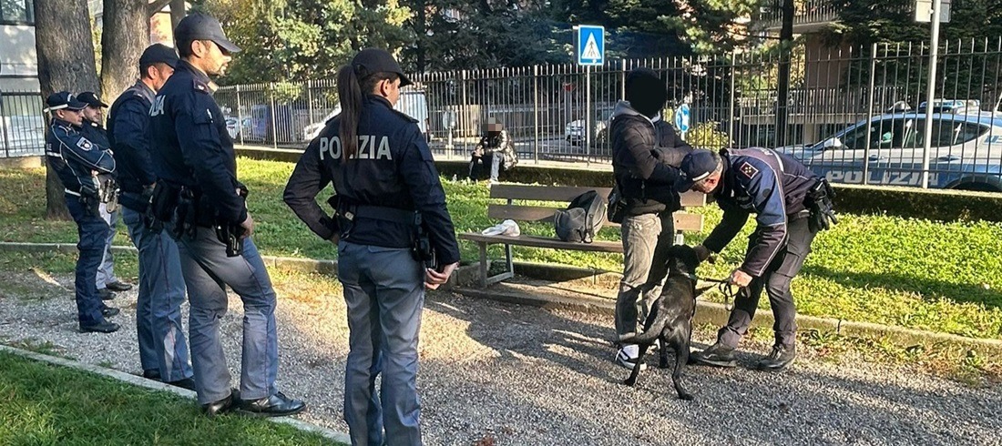 Controlli straordinari in stazione con il cane Zorro