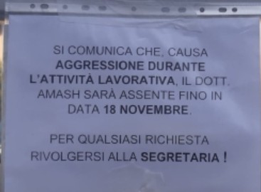 Ambulatorio chiuso per aggressione: il medico a casa con 7 giorni di prognosi