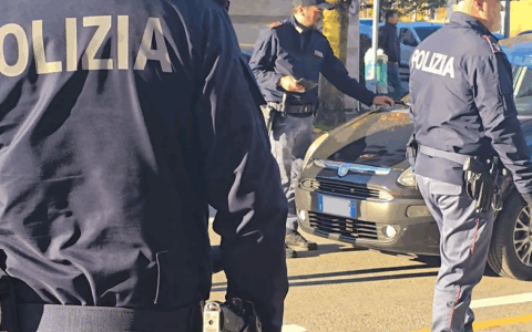 Maxi controllo alla stazione ferroviaria di Gallarate