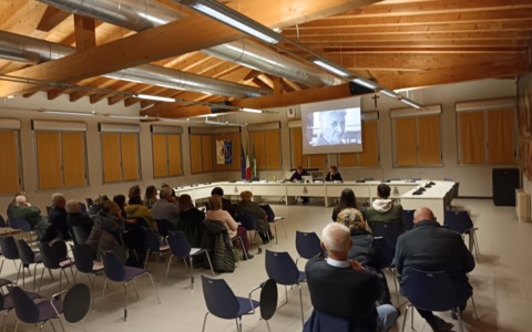 Violenza sulle donne, Radrizzani: “Le donne vittime non sono sole”