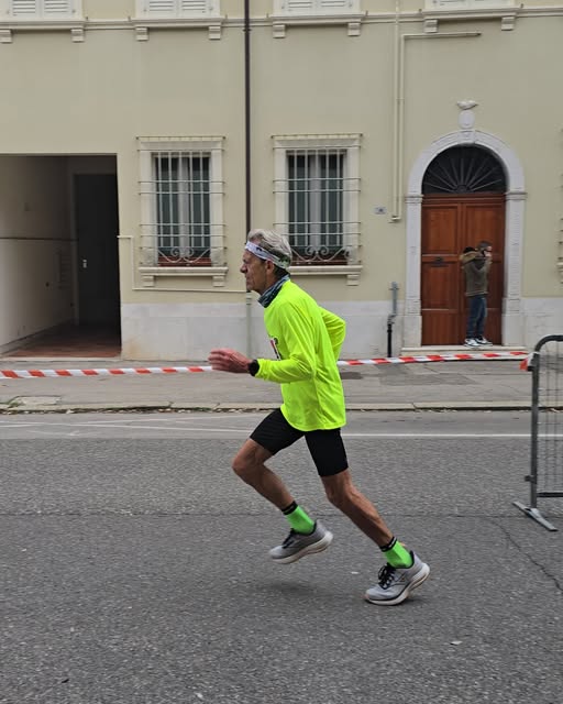 Gianfranco Sala trionfa nella SM75 alla maratona di Ravenna