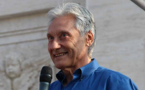 L’ex campione di ciclismo Giuseppe Saronni ospite al ciclocross di Monvalle