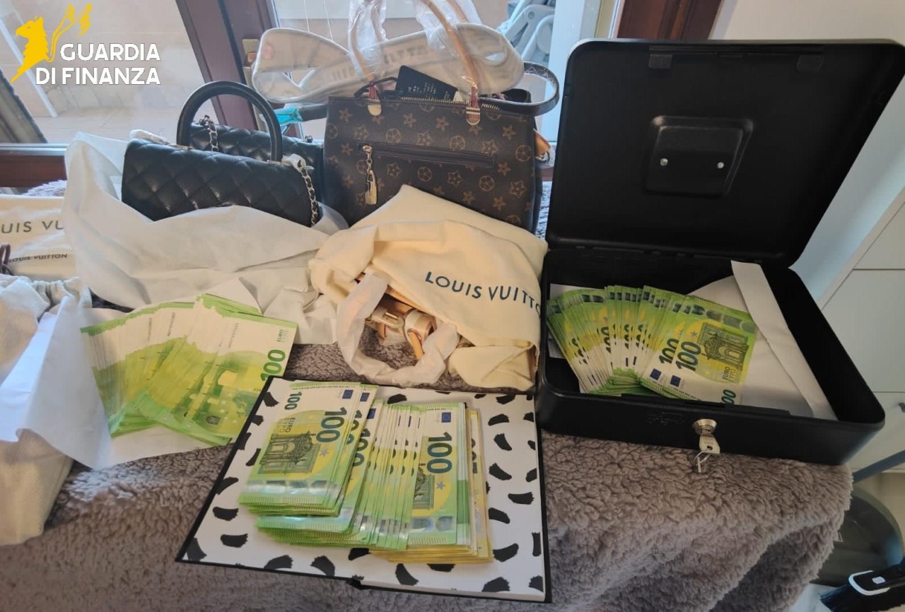 Maxi operazione della Guardia di finanza contro la contraffazione e a tutela del made in Italy