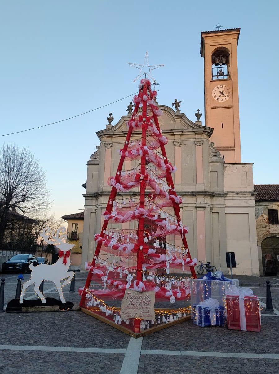 Dopo anni, ecco luminarie a Solbiate Olona