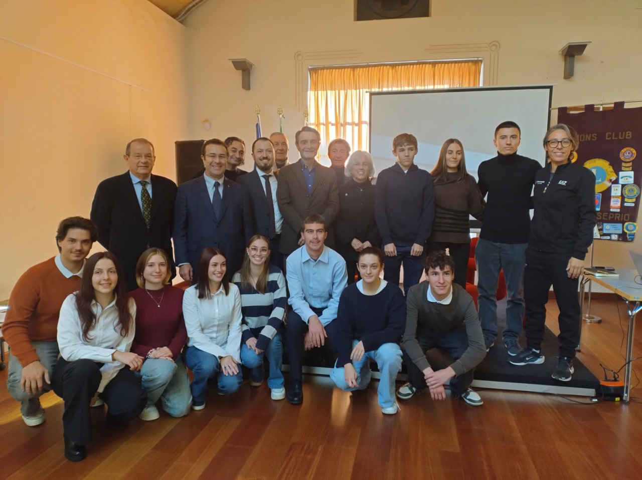 “Crediamo nel futuro dei ragazzi”: i Lions premiano i migliori studenti