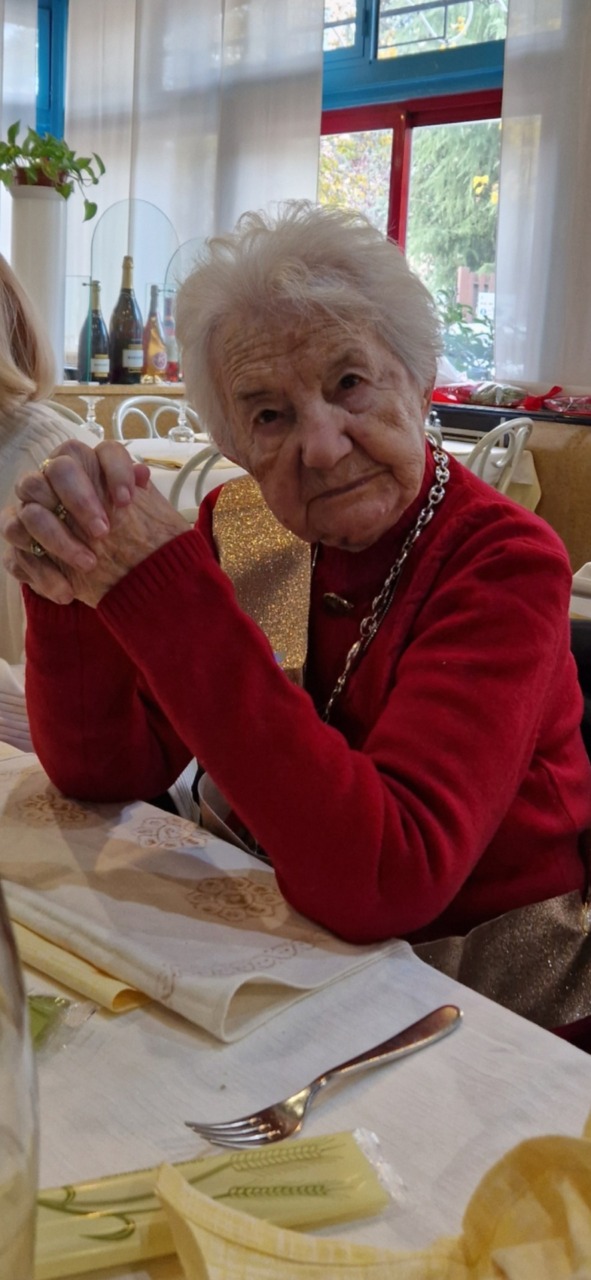 La signora Carla Lucchini ha compiuto 100 anni