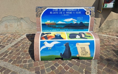 Si inaugura la seconda panchina artistica