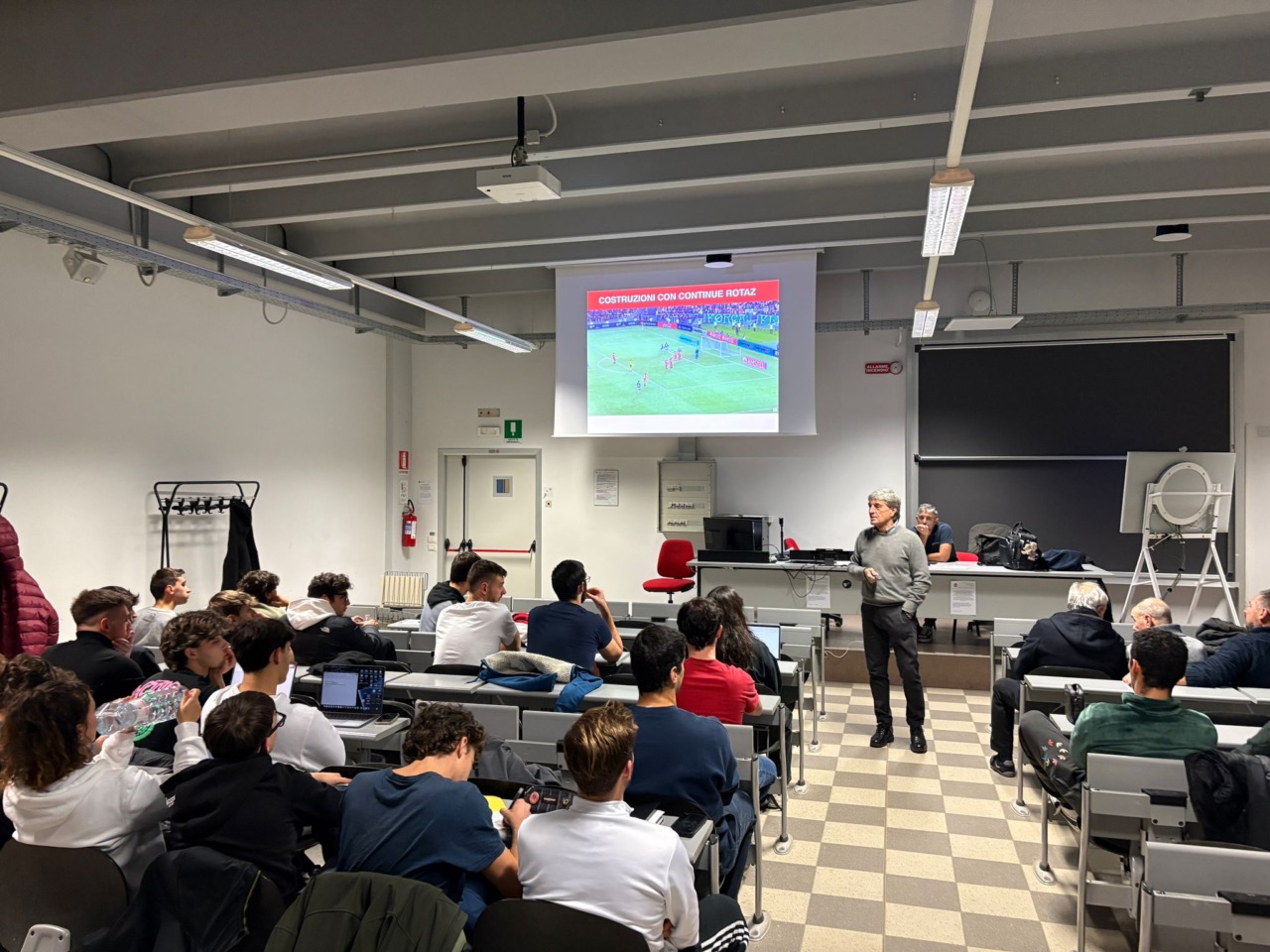 Formazione all’Insubria per gli allenatori di calcio