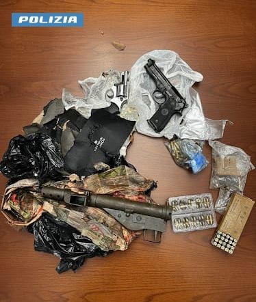 Armi e munizioni rinvenute sul monte del Campo dei Fiori