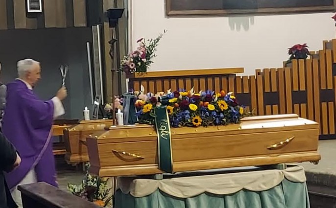 Insieme fino alla fine, l’ultimo saluto a Luigi e Angela Gassa