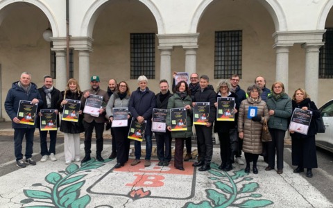 Torna la Giöbia: falò e tradizione accendono Busto Arsizio