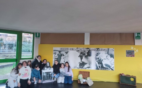 Giorno della memoria, mostra alla scuola media