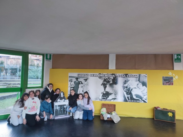 Giorno della memoria, mostra alla scuola media