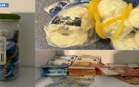 Spacciava cocaina all’interno dell’auto: arrestato 24enne