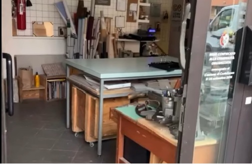 Ladri al Parallelo, il laboratorio nato dalla confisca al narcotraffico: “Non serve rubare, è nostro lavoro dare aiuto”