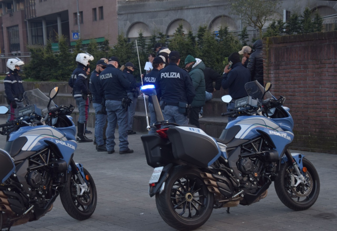 Giornata di controlli in centro a Varese