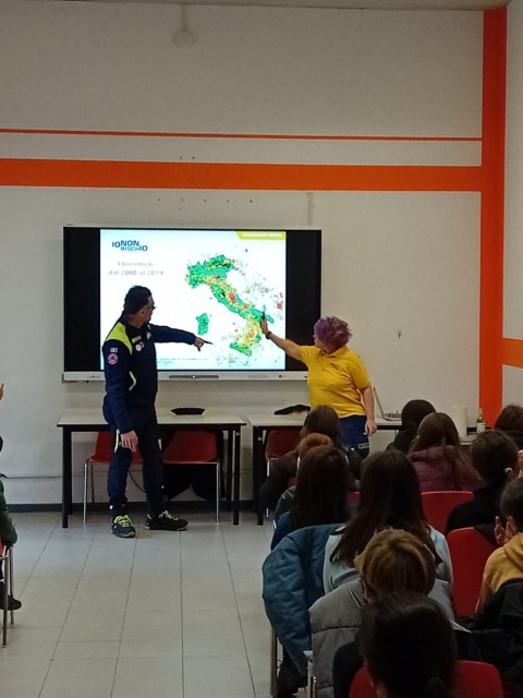 progetto scuola protezione civile tradate