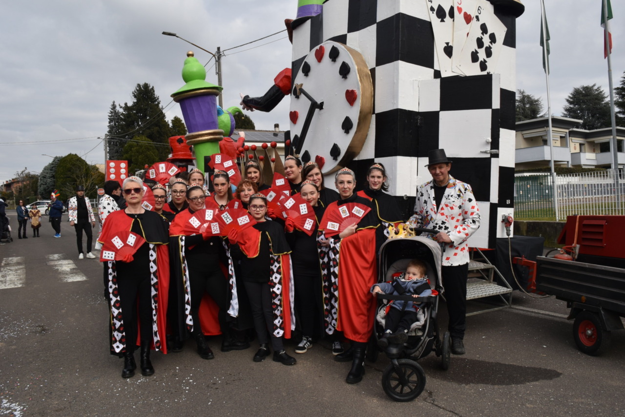 Colori ed allegria con le sfilate di Carnevale