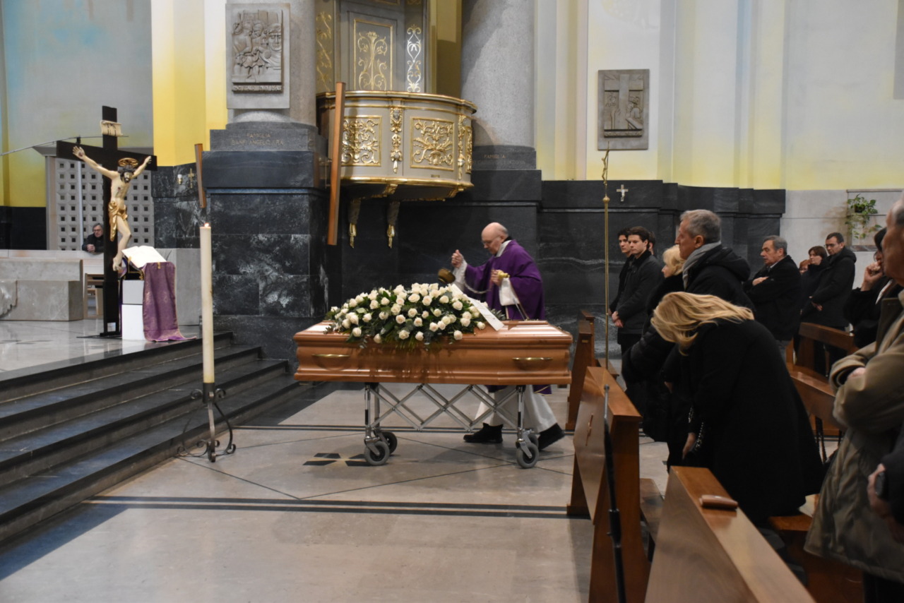 Rovello ha dato l’ultimo saluto a Santino Cattaneo