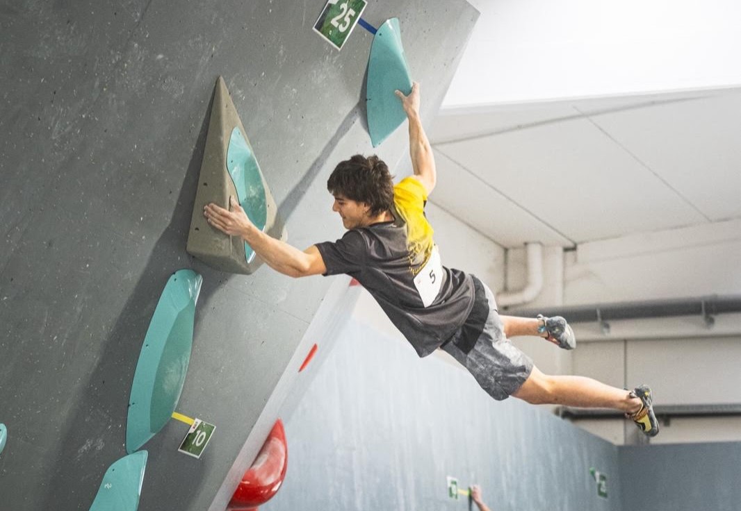 Coppa Italia Boulder: spettacolo sui blocchi alla Lezard