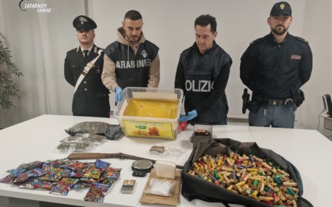 Sequestrata cocaina peruviana nascosta insieme alla cera d’api