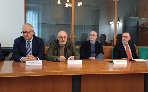 La Vetrina per il reimpiego per fare incontrare lavoratori e imprese