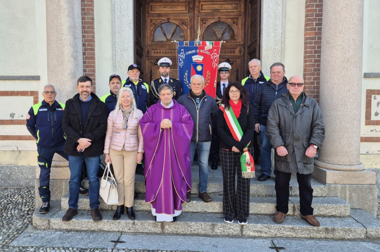 Solaro ricorda le vittime del Covid