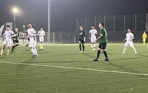 Tre punti importanti per la Caronnese contro il Vis Nova