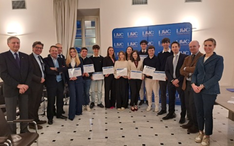 Università Liuc: donate dieci borse di studio