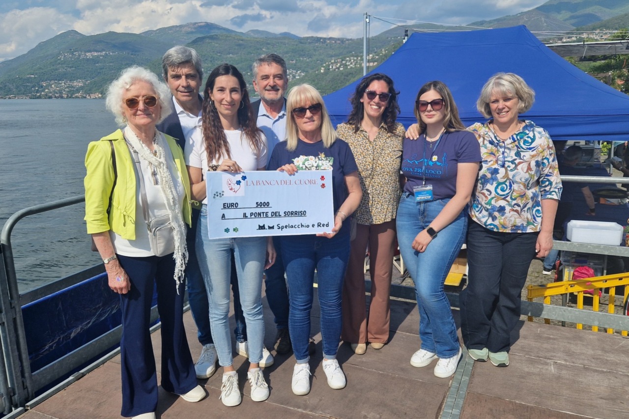 Spelacchio dona sorrisi e… 6.300 euro