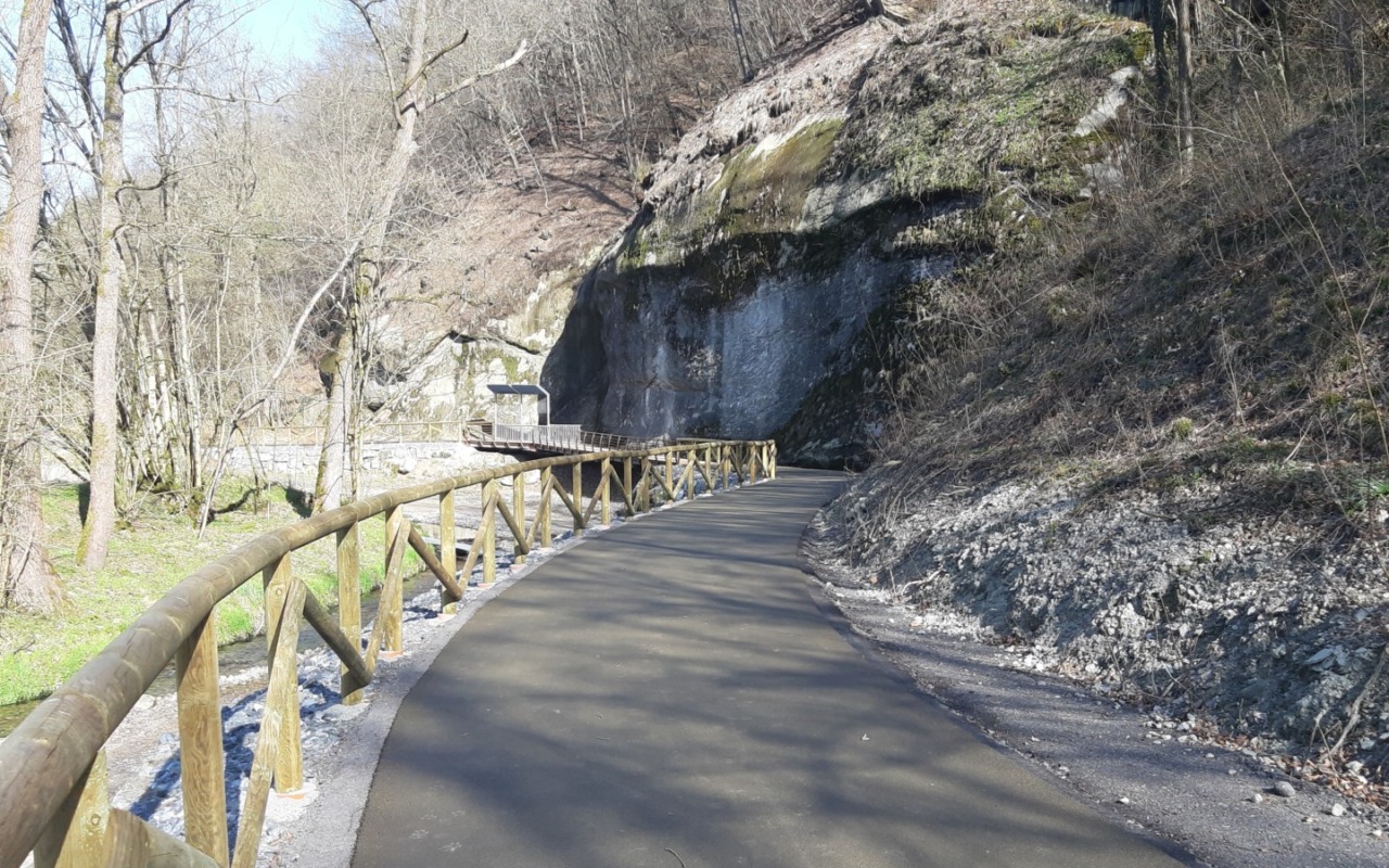 Chiude per lavori la ciclopedonale della Valle Olona a Malnate