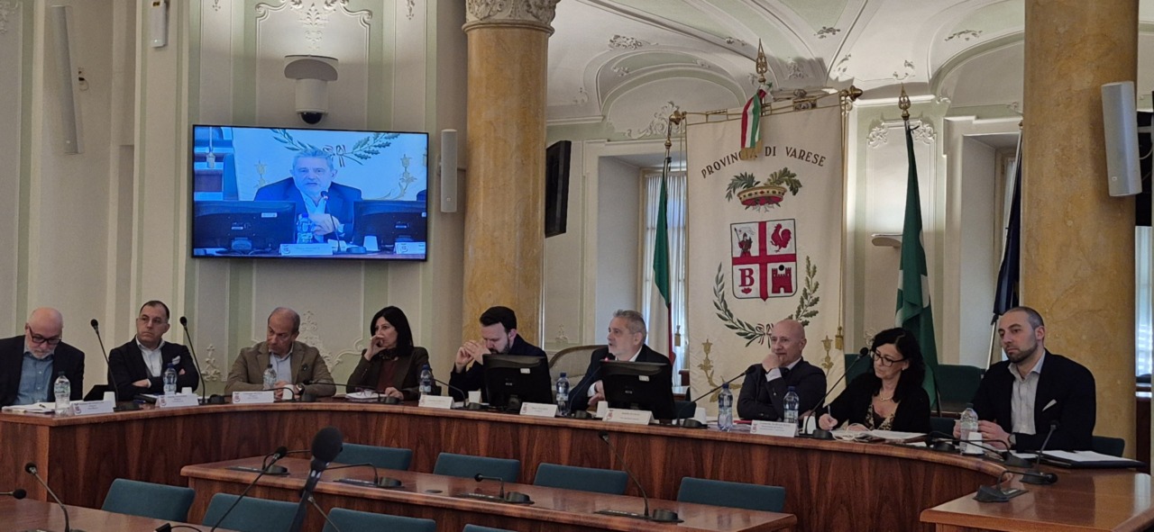 Tre milioni di euro per l’edilizia scolastica: coinvolti anche due istituti di Saronno