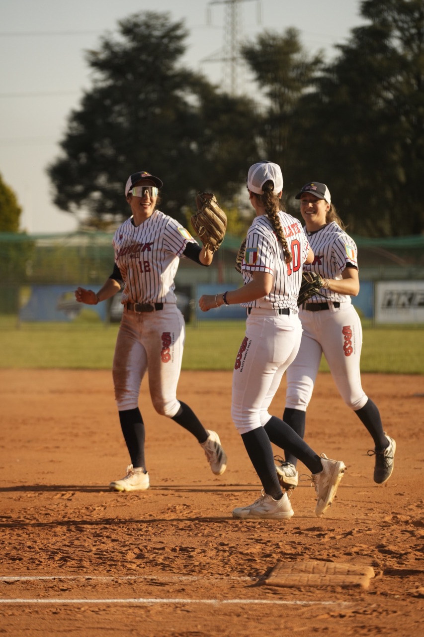 Caronno brinda due volte, Saronno una