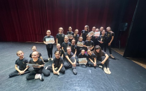 Il talento dei Ballerini X Caso spicca a Vercelli