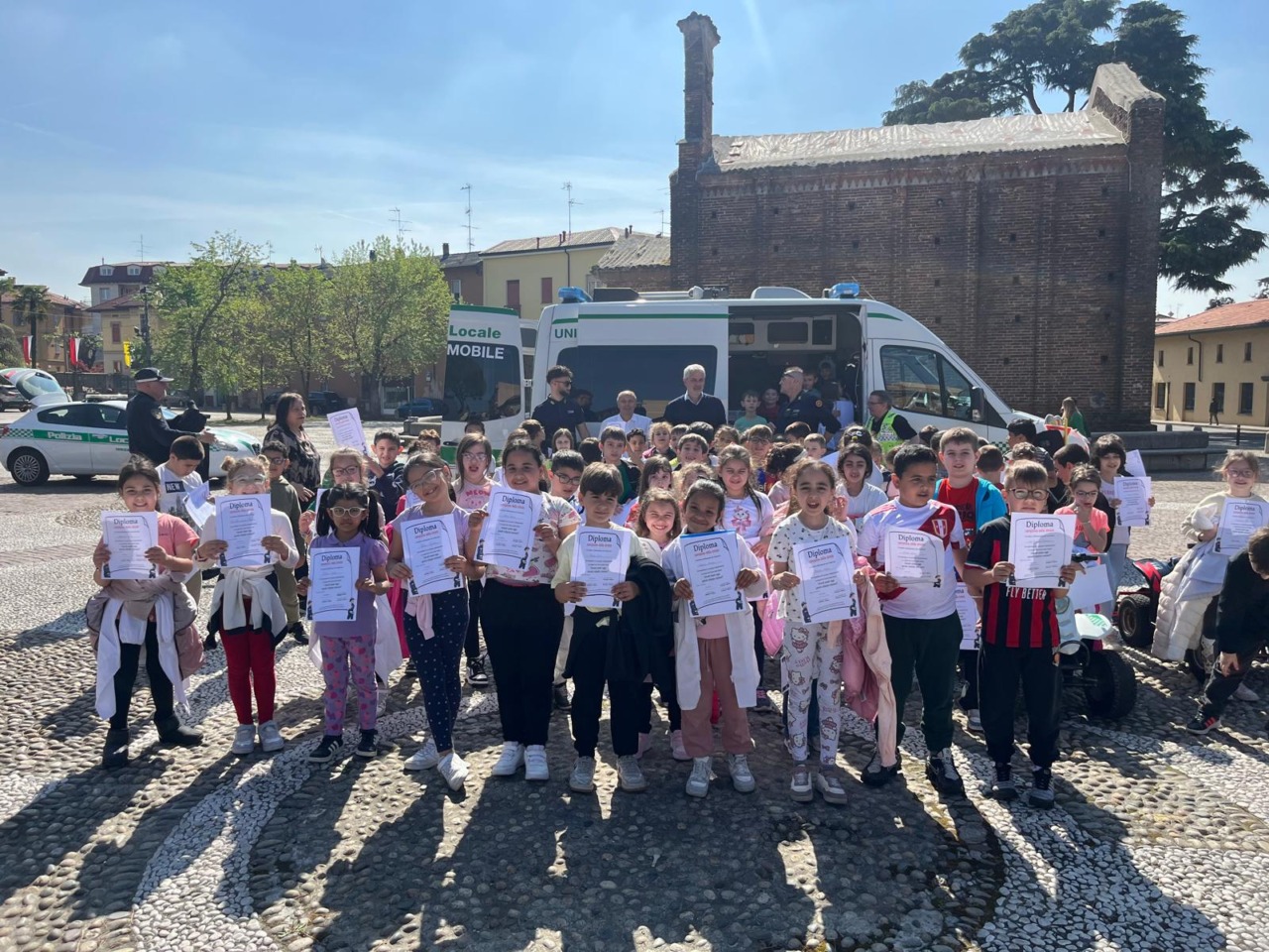 Educazione stradale in piazza per gli alunni della primaria