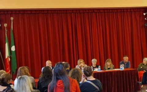 Mensa scolastica Olgiate Olona: Comune, scuola e azienda incontrano i genitori