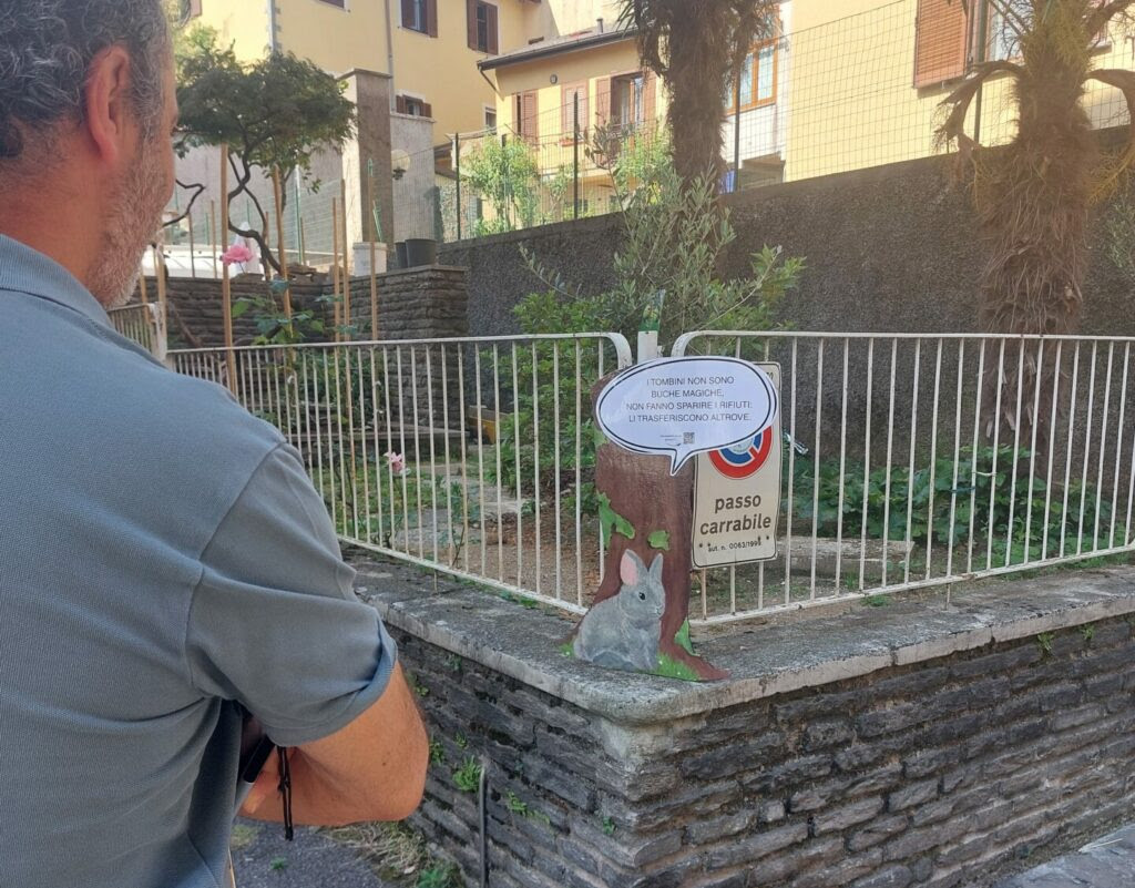 Sagome artistiche ispirate alla natura nel centro di Lomazzo