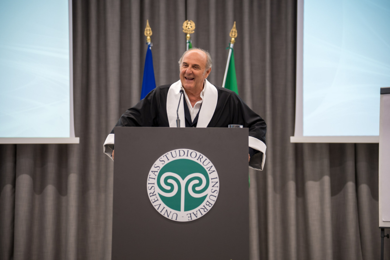 Gerry Scotti laurea honoris causa