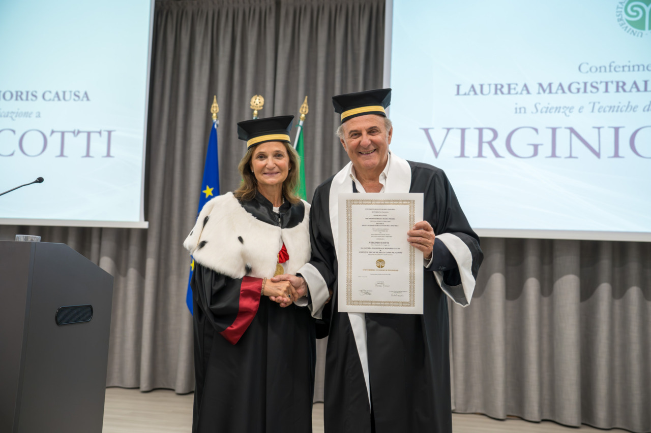 Gerry Scotti laurea honoris causa